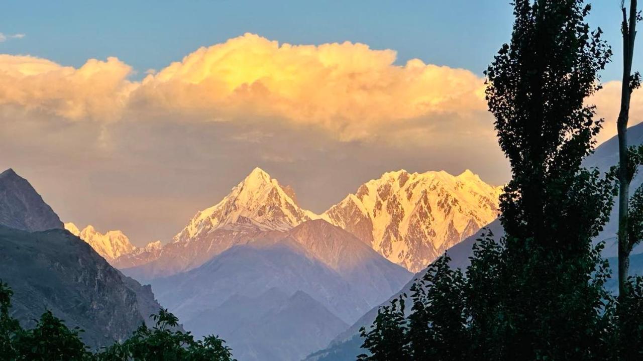 Backpackers Stories By Old Hunza Inn Karimabad  Ngoại thất bức ảnh